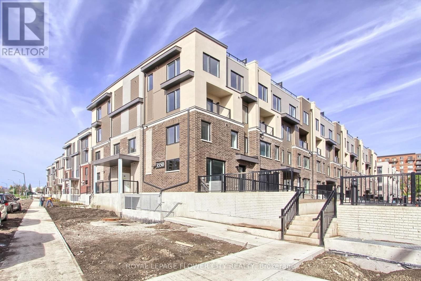 20 - 3550 COLONIAL DRIVE Image 3
