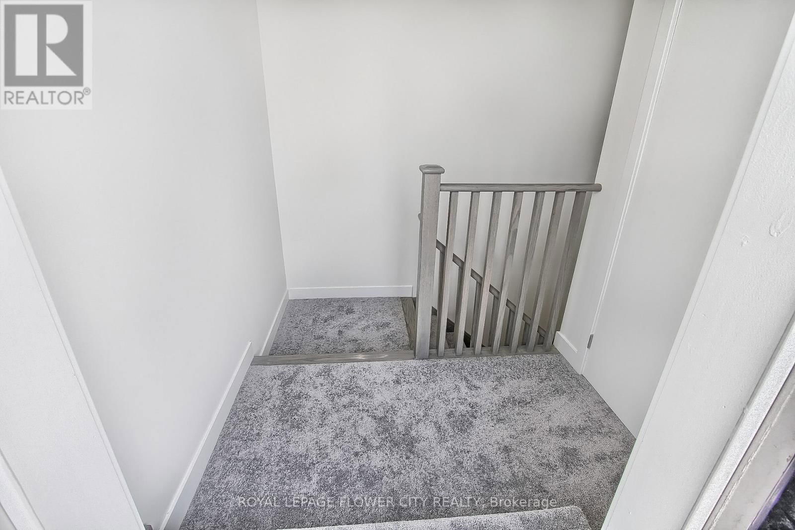 20 - 3550 COLONIAL DRIVE Image 32
