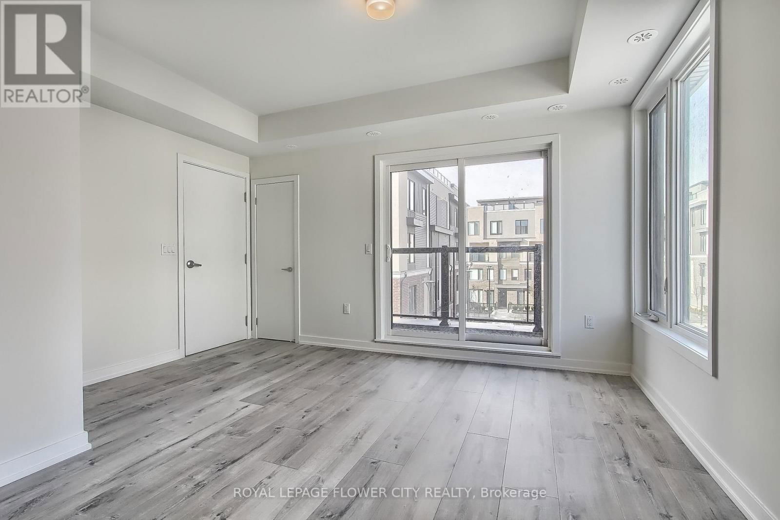20 - 3550 COLONIAL DRIVE Image 9