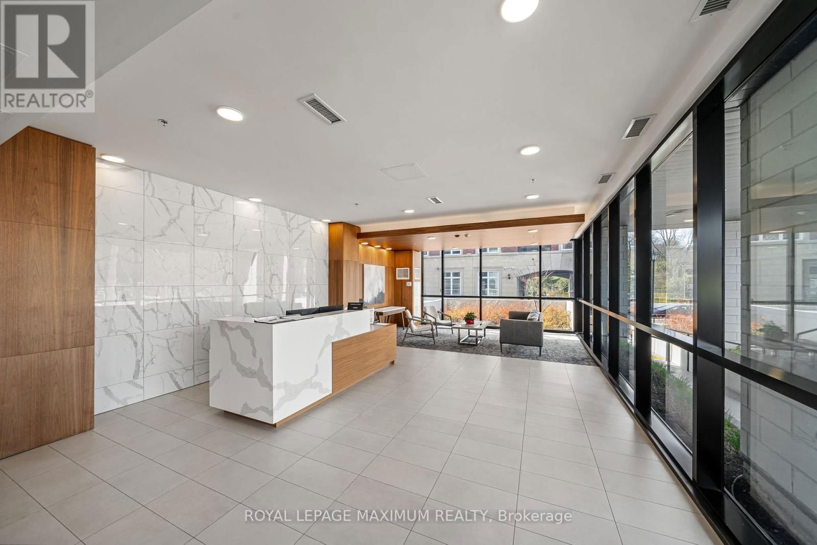 410 - 50 ANN STREET Image 6