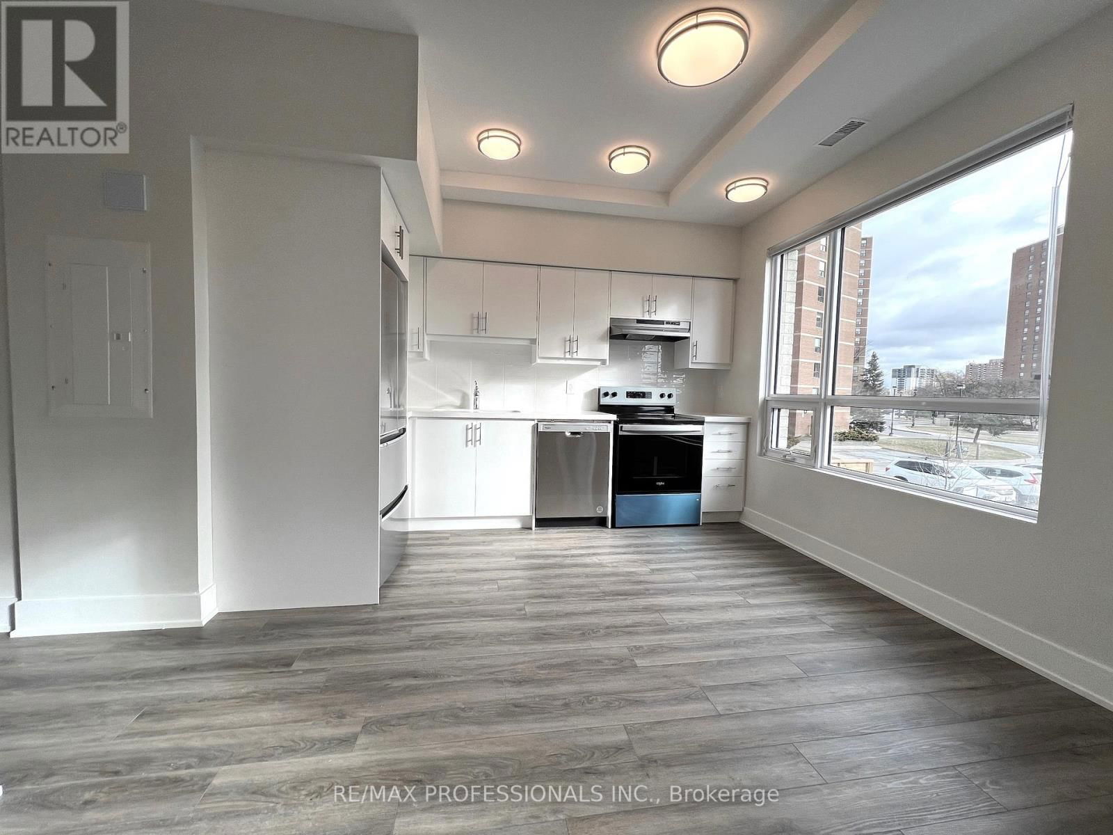 141 - 62 DIXFIELD DRIVE Image 10
