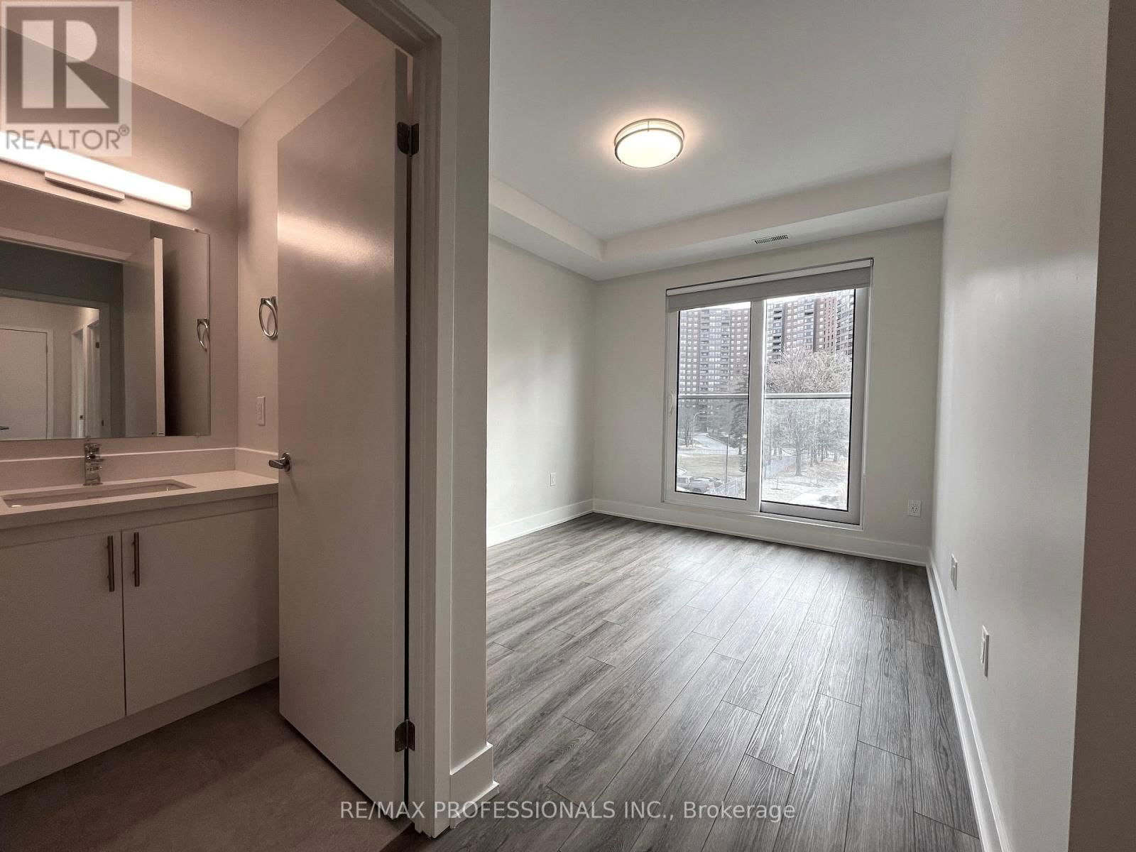 141 - 62 DIXFIELD DRIVE Image 22