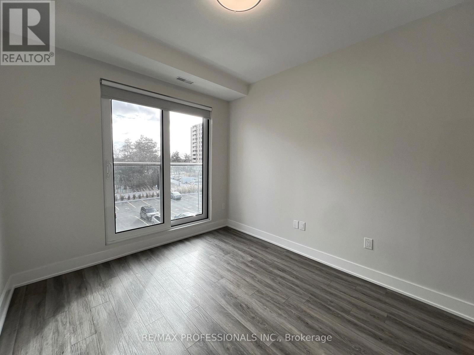 141 - 62 DIXFIELD DRIVE Image 24