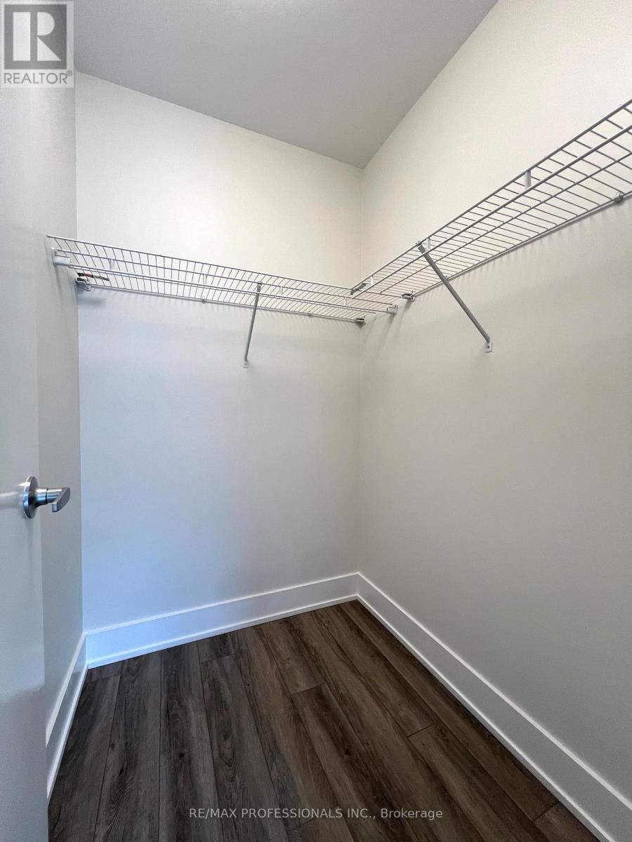 141 - 62 DIXFIELD DRIVE Image 25