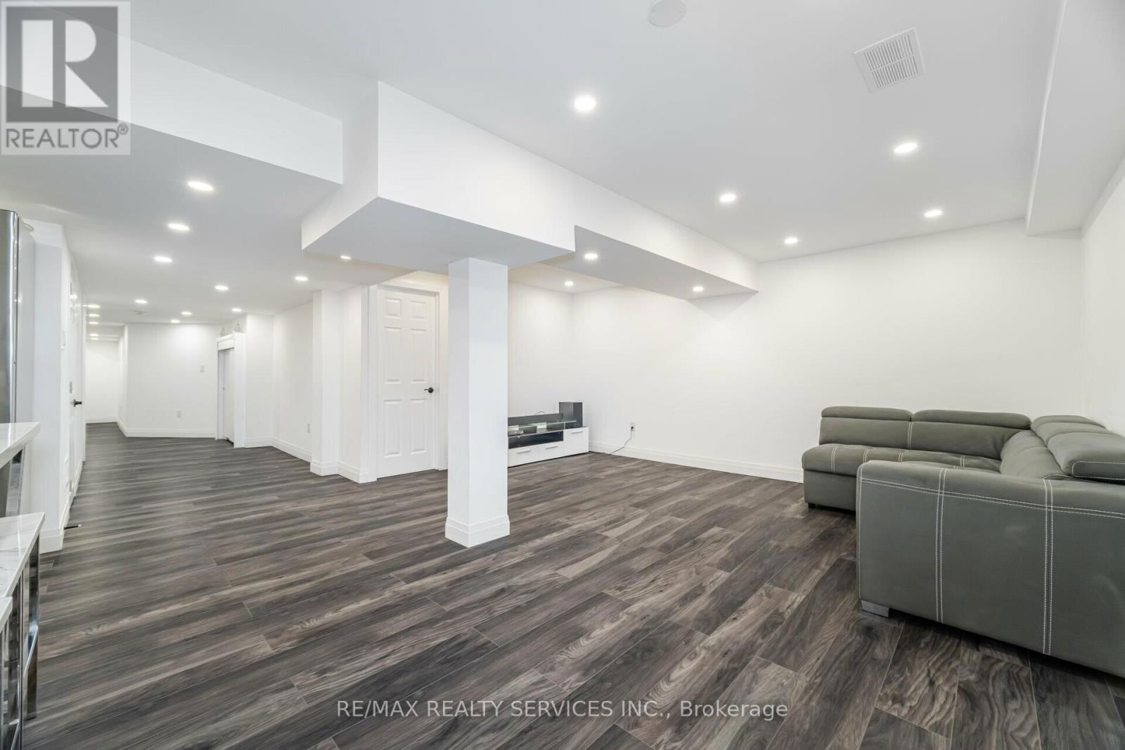 1317 WELLER CROSS Image 41