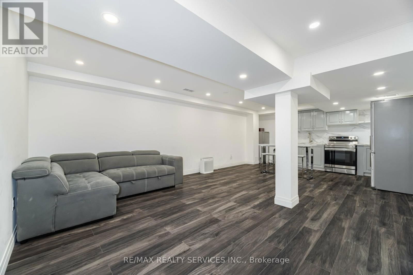 1317 WELLER CROSS Image 43