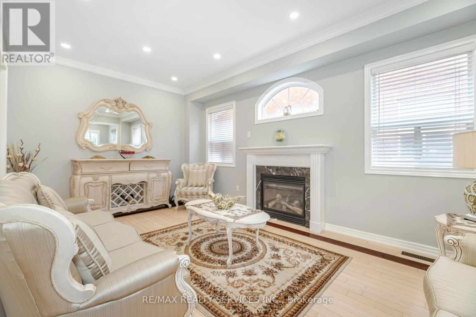 1317 WELLER CROSS Image 7