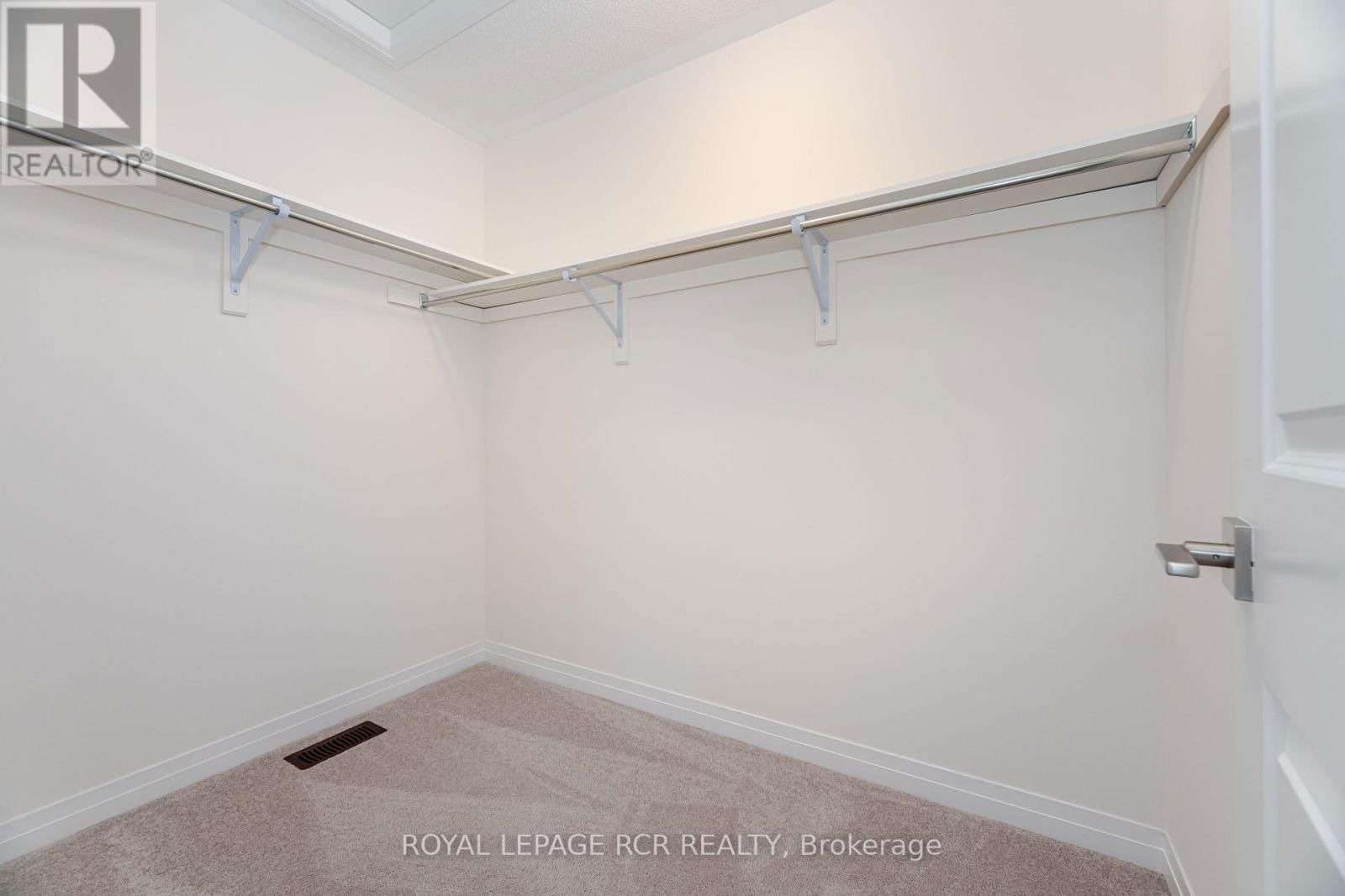48 BRIXHAM LANE Image 17