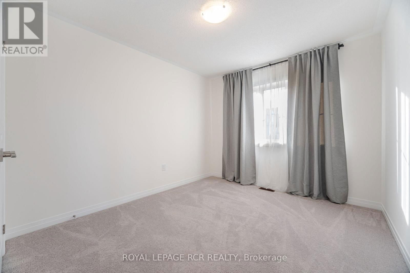 48 BRIXHAM LANE Image 18
