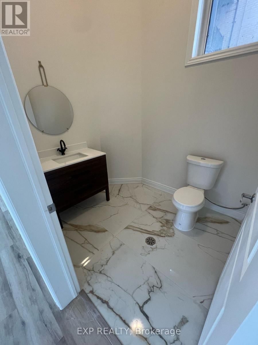 Unit 1 - 3 MARVIN AVENUE Image 8