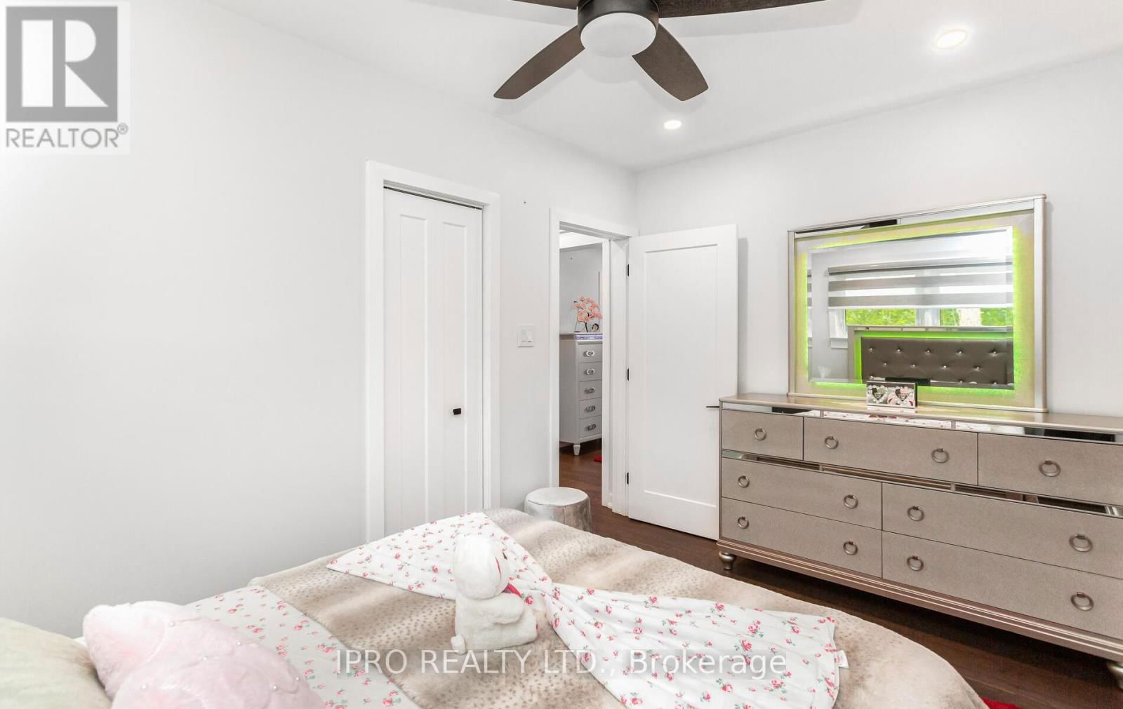 2251 SUNNYDALE DRIVE Image 28