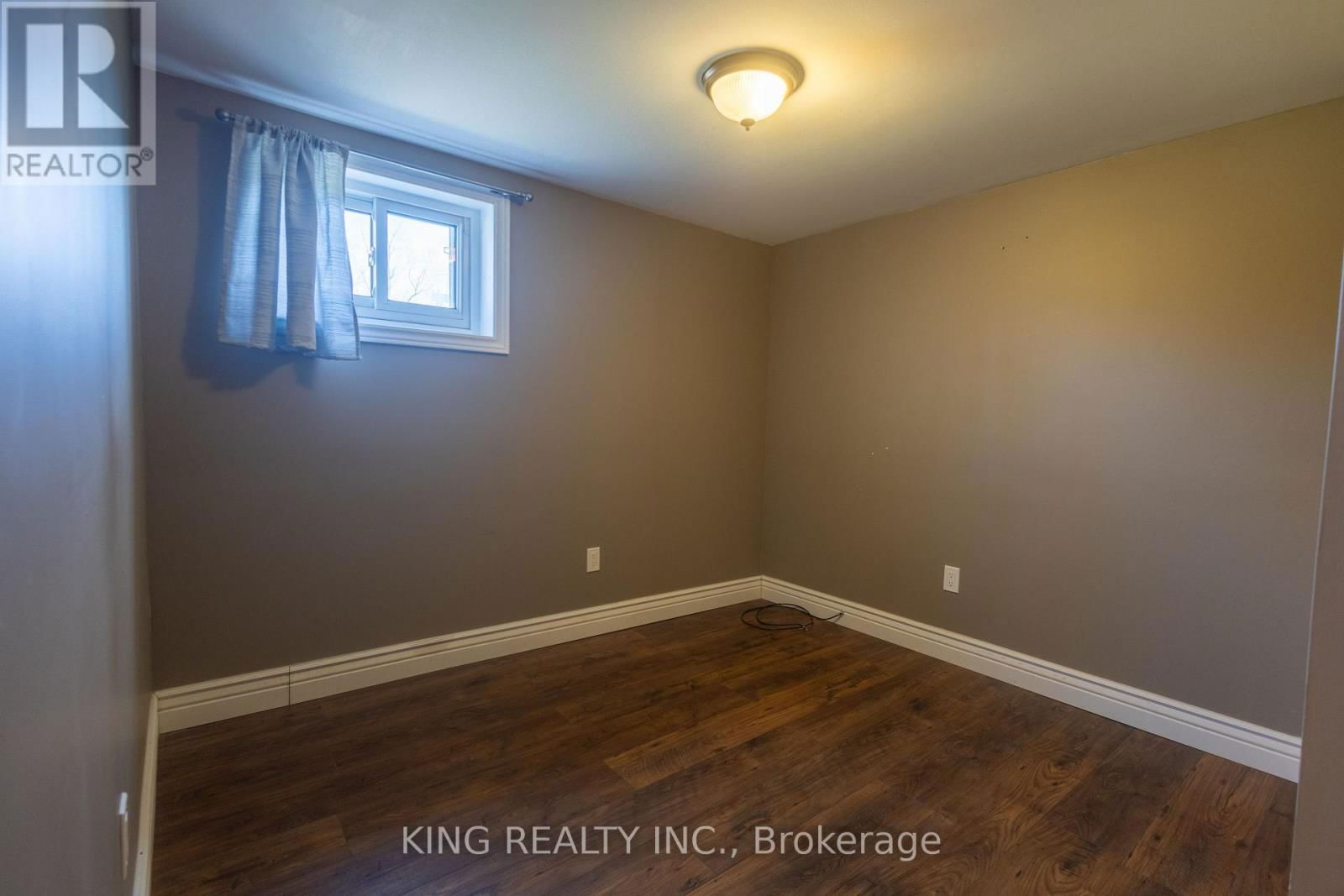 8387 GUELPH LINE Image 21