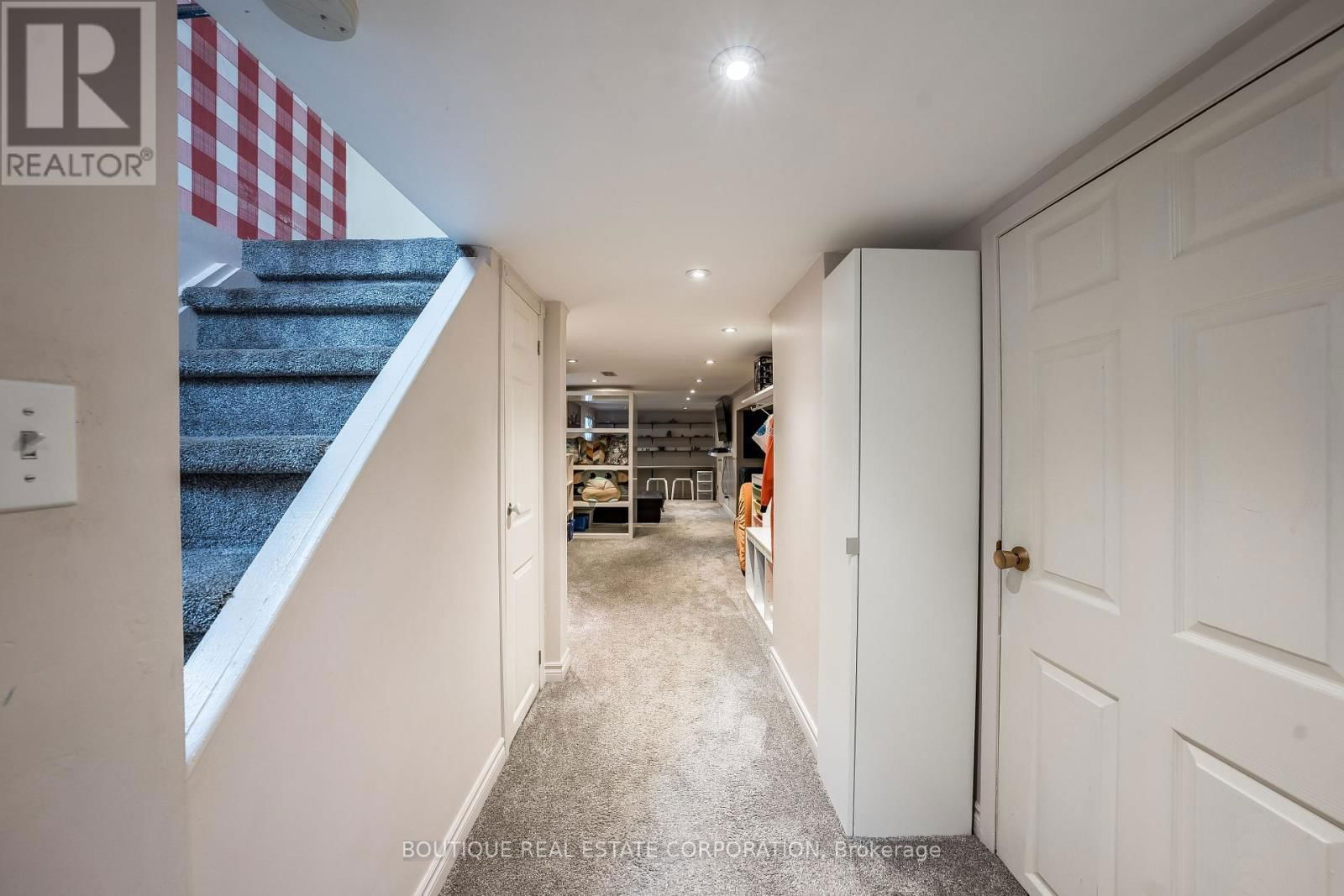 36 FRANCES AVENUE Image 27