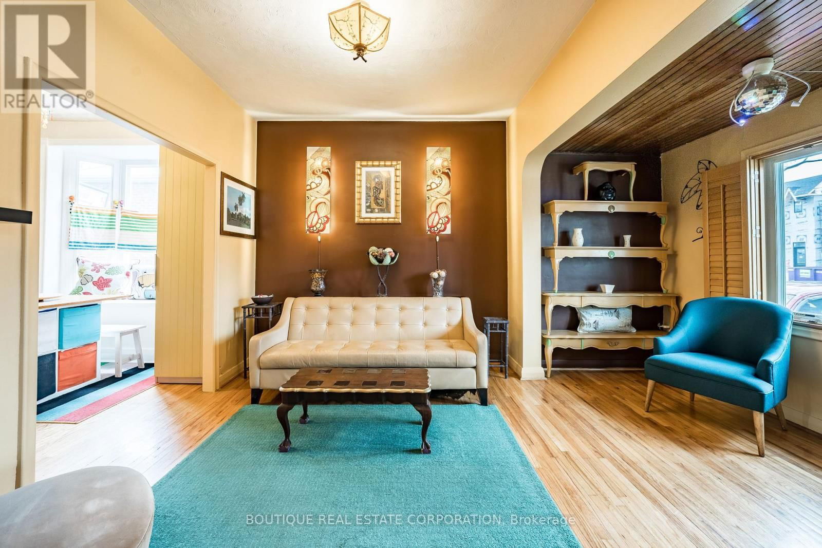 36 FRANCES AVENUE Image 6