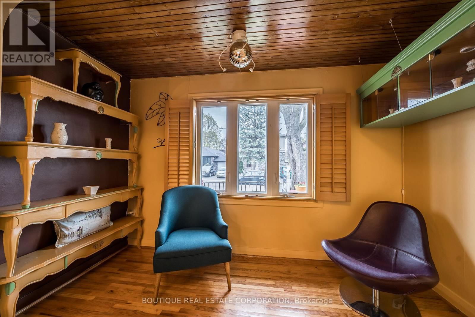 36 FRANCES AVENUE Image 8