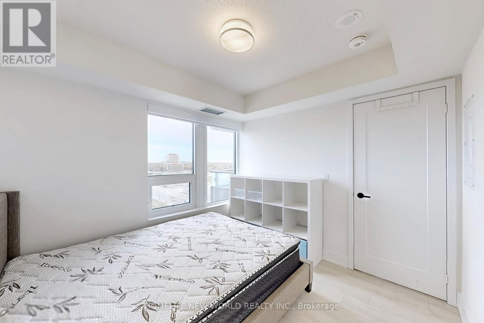 905 - 10 EVA ROAD Image 20