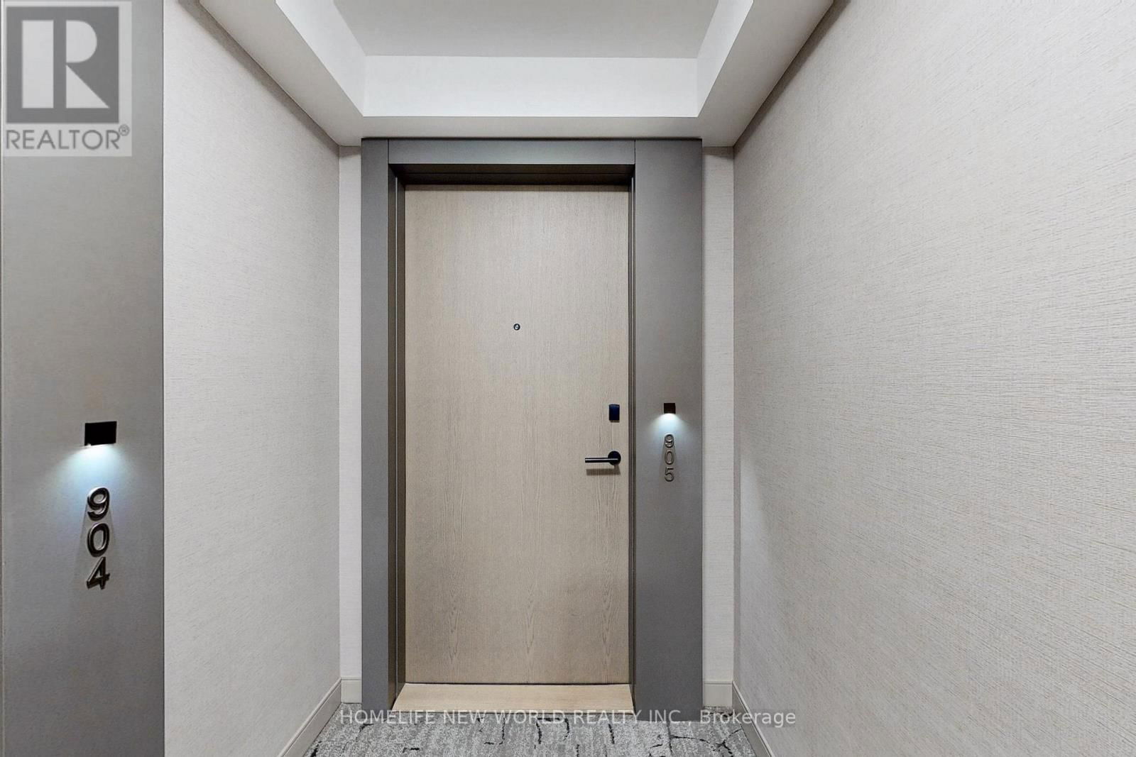 905 - 10 EVA ROAD Image 24