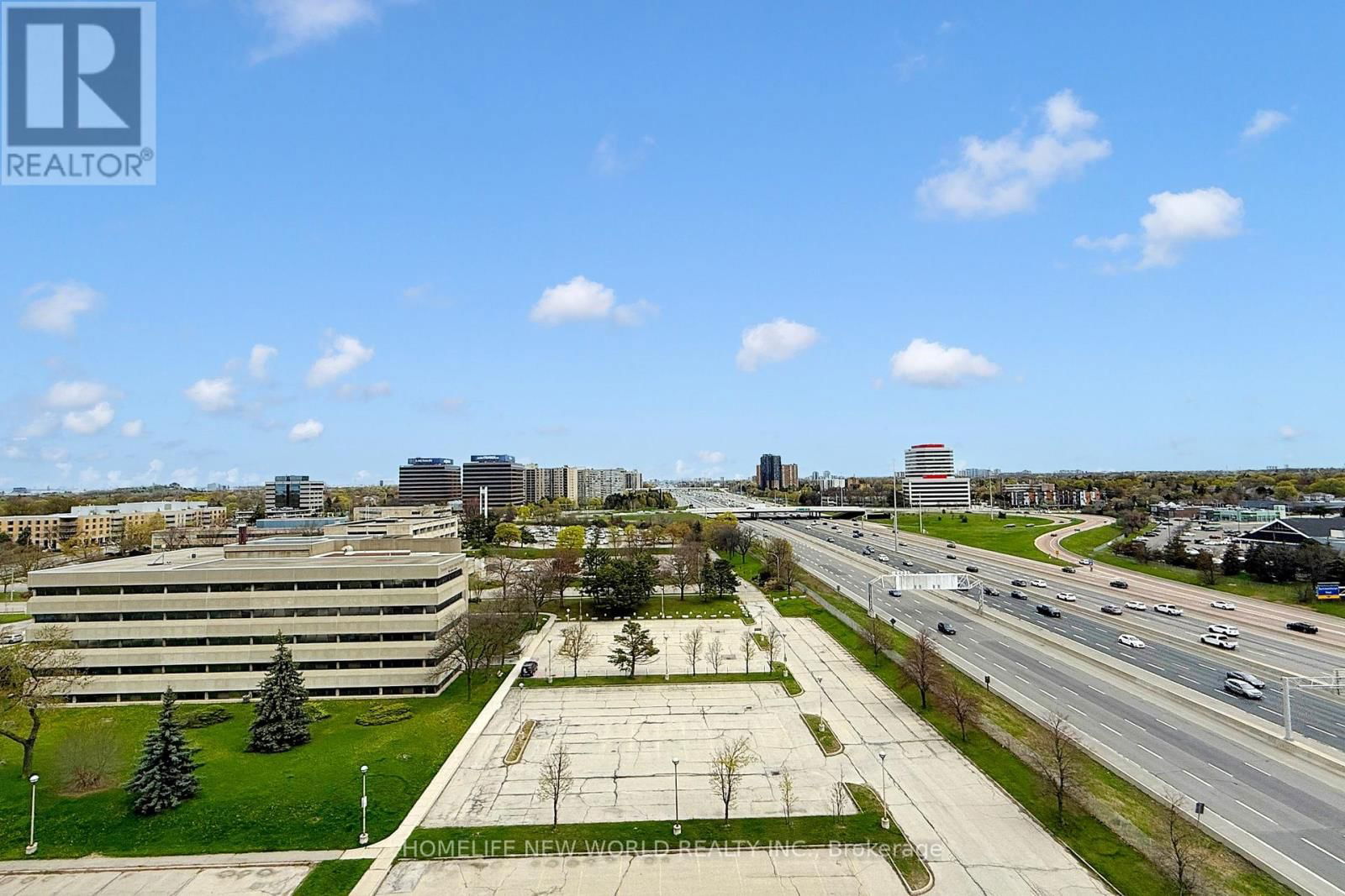 905 - 10 EVA ROAD Image 26