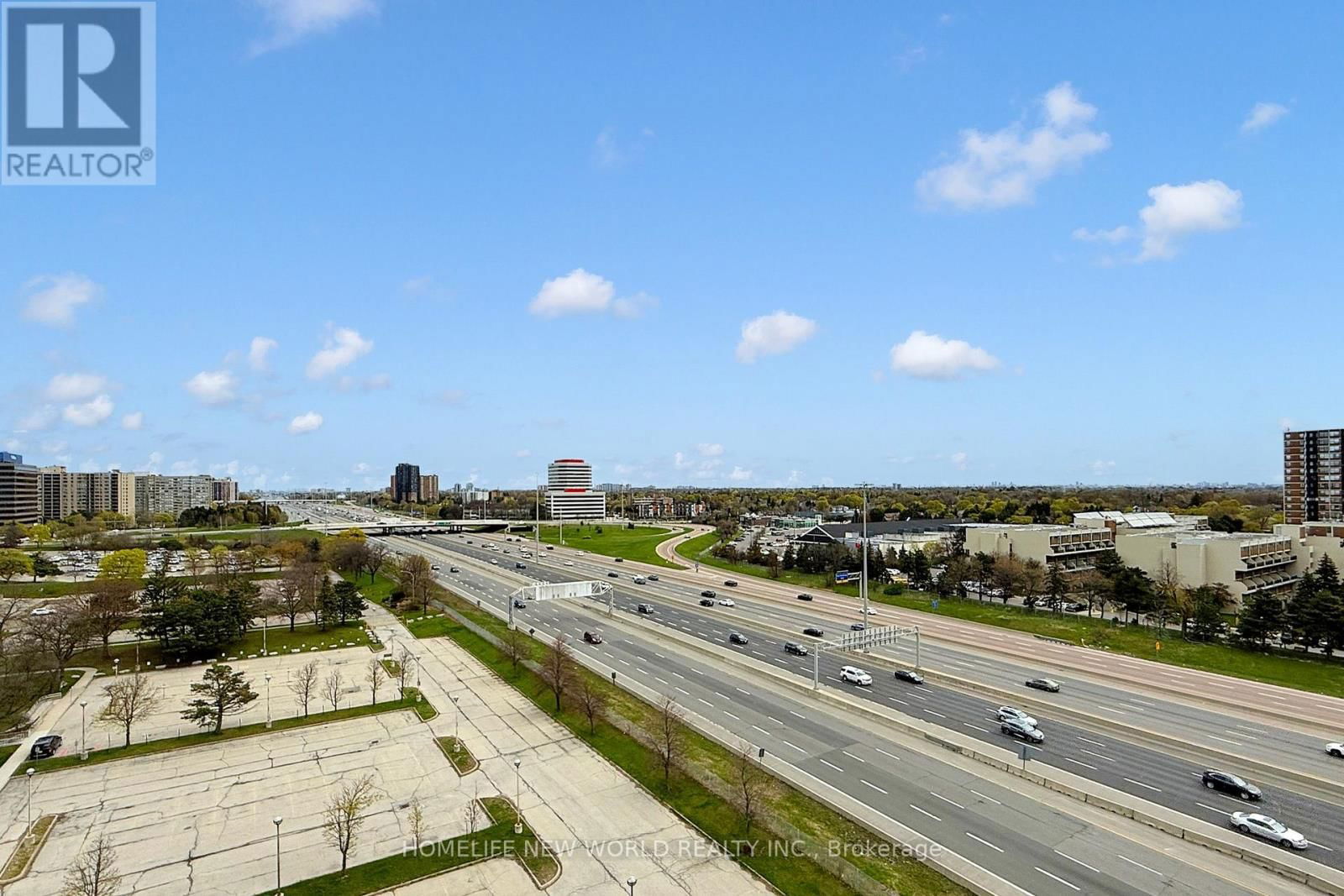 905 - 10 EVA ROAD Image 28