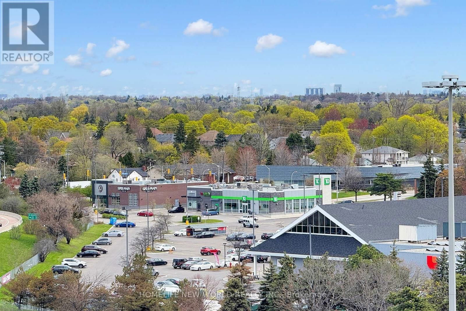 905 - 10 EVA ROAD Image 29
