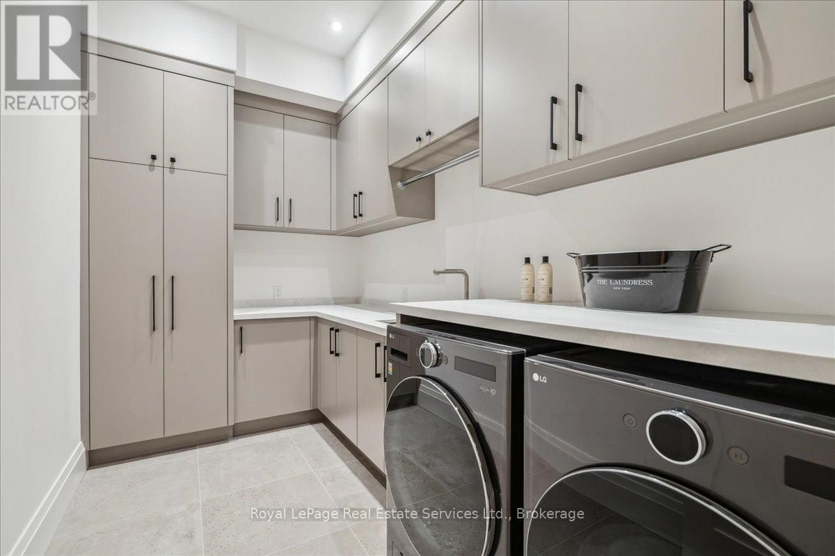 68 NAVY STREET Image 32