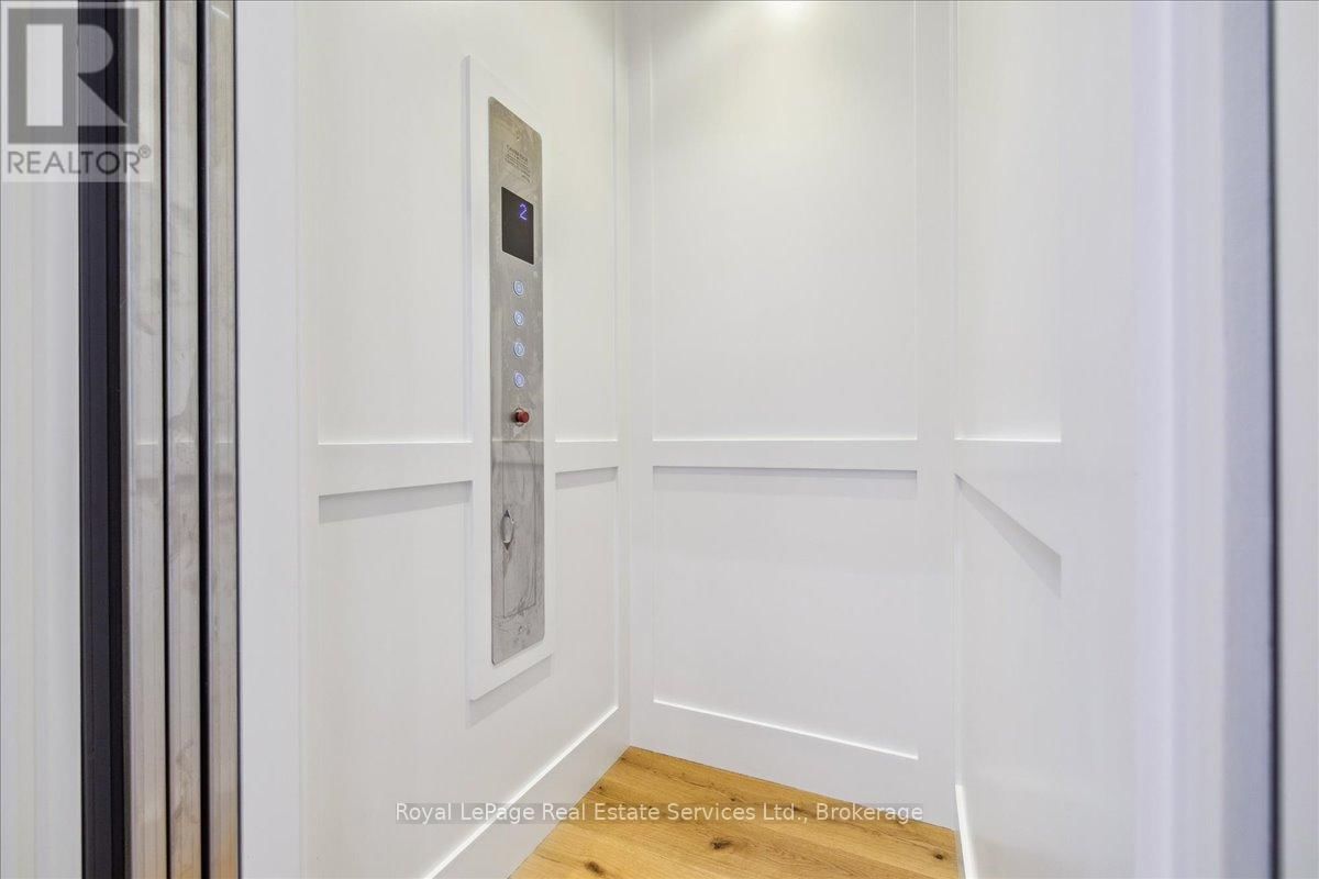 70 NAVY STREET Image 17
