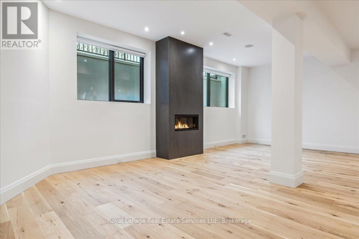 70 NAVY STREET Image 35