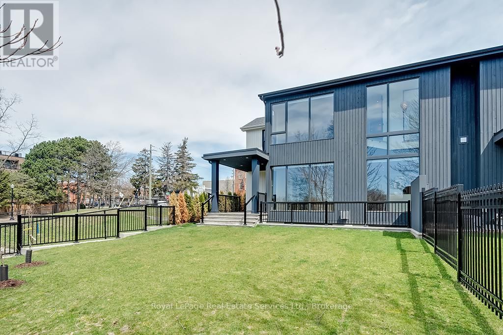 70 NAVY STREET Image 38
