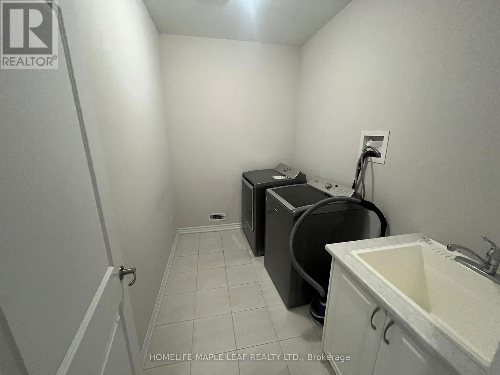 Room 2 - 25 HAWTREY ROAD Image 10