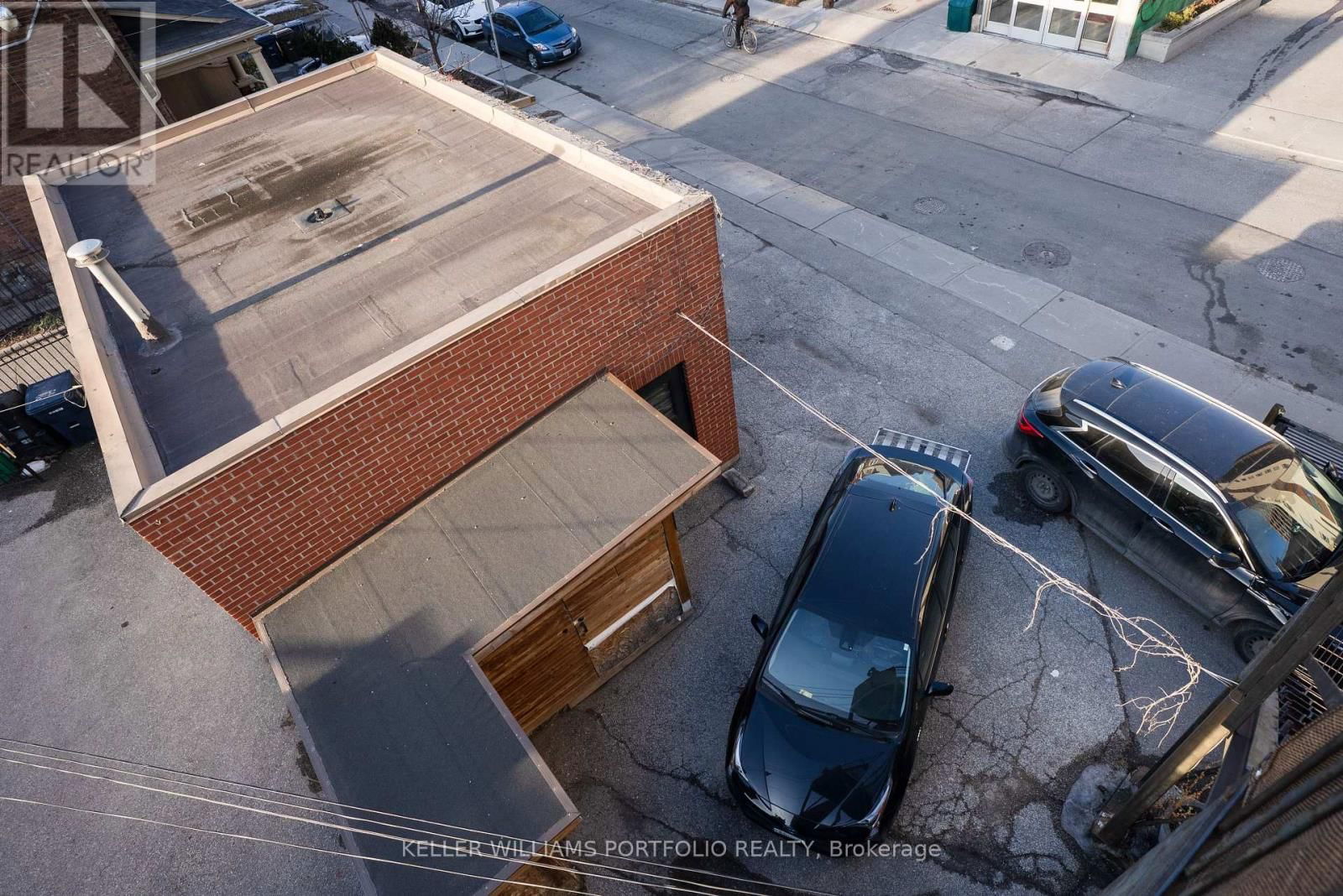 1156 BLOOR STREET WEST Image 6