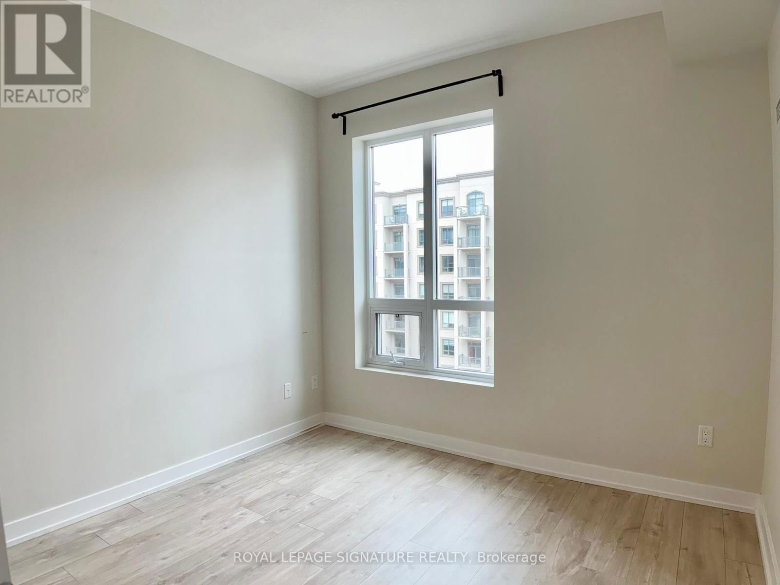 601 - 2490 OLD BRONTE ROAD Image 12