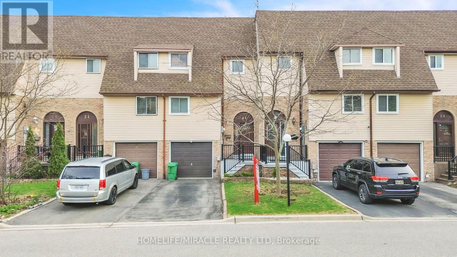 22 ROSSET CRESCENT Image 1