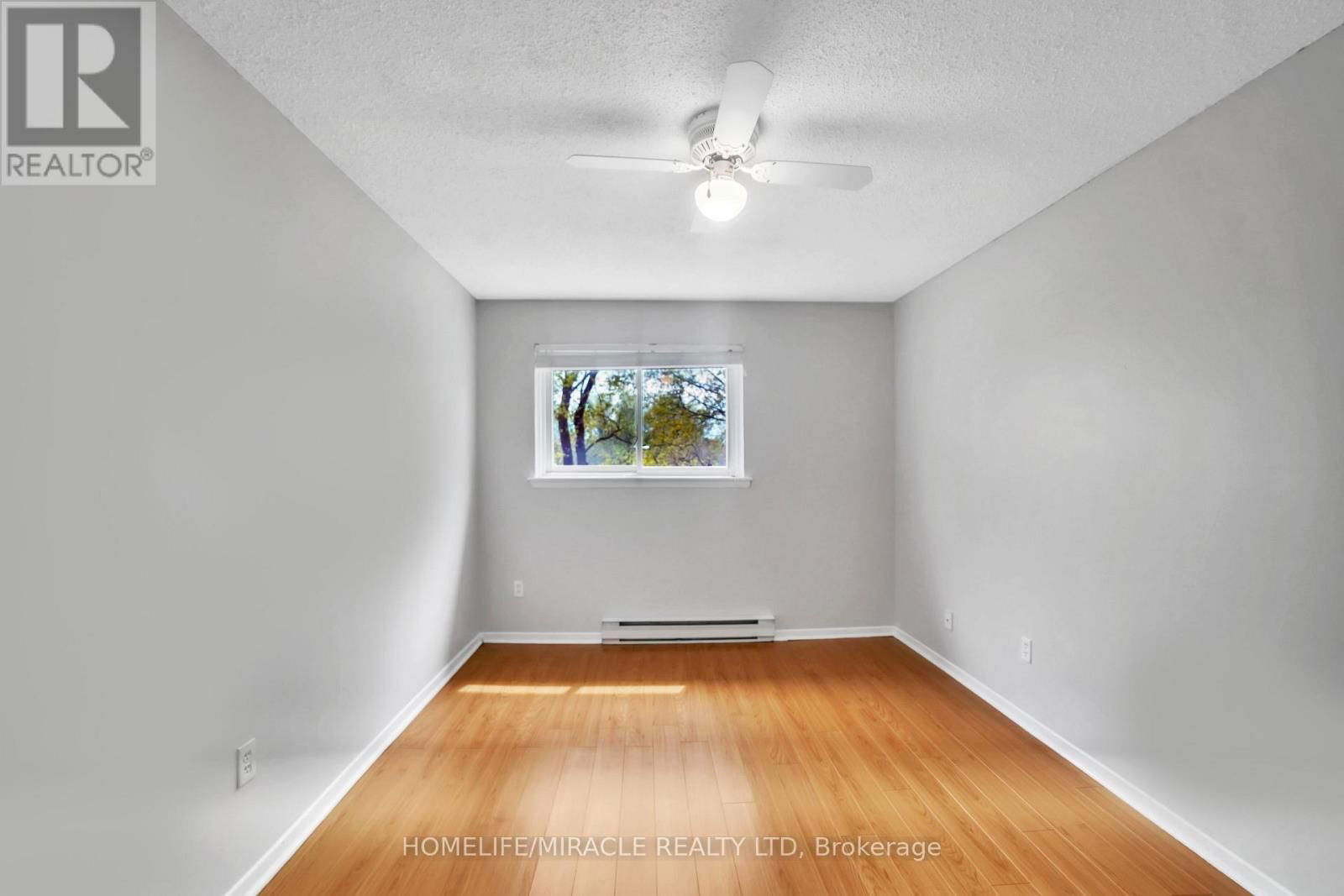 22 ROSSET CRESCENT Image 23