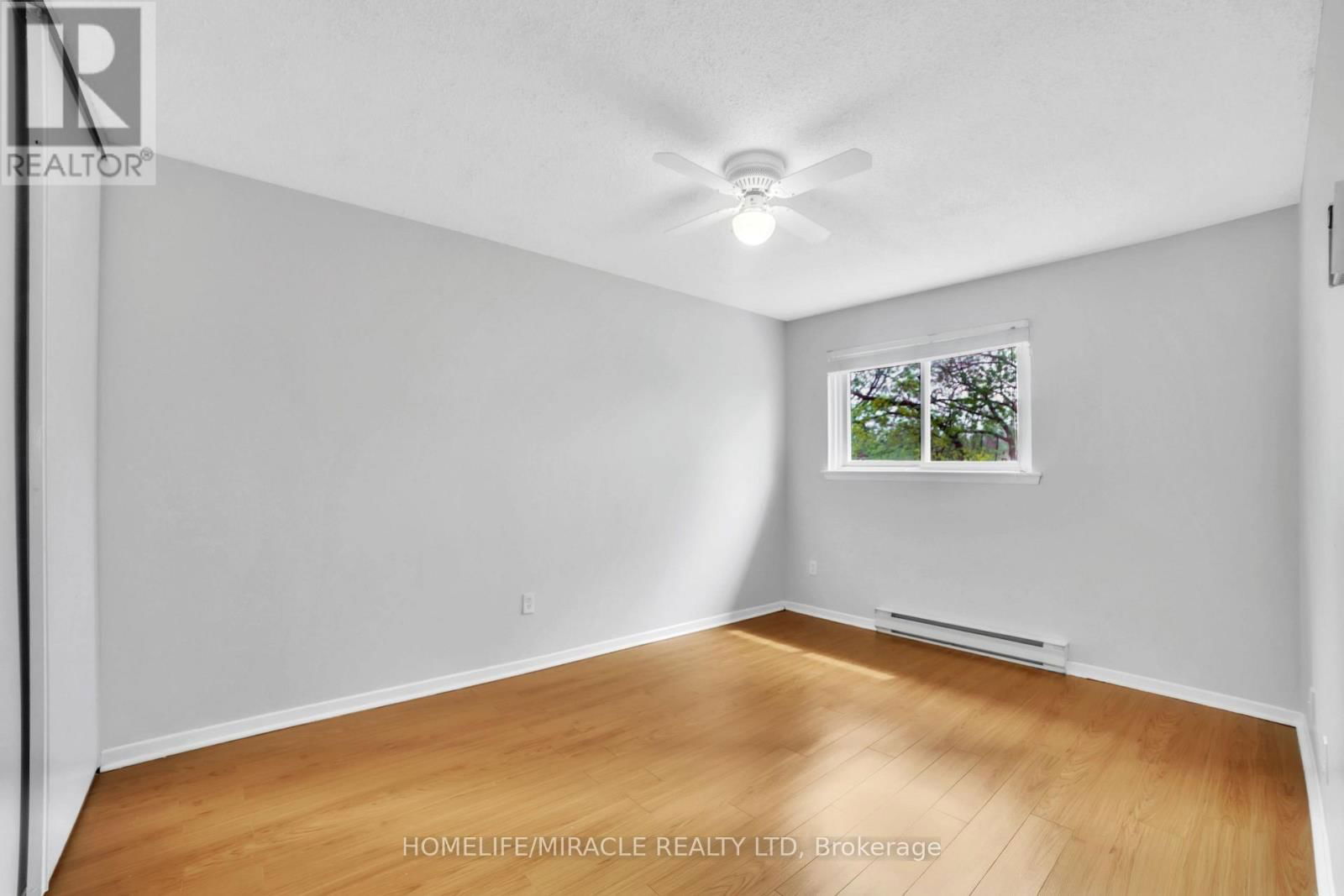 22 ROSSET CRESCENT Image 24