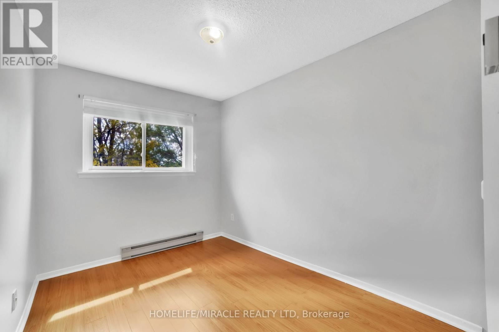 22 ROSSET CRESCENT Image 25