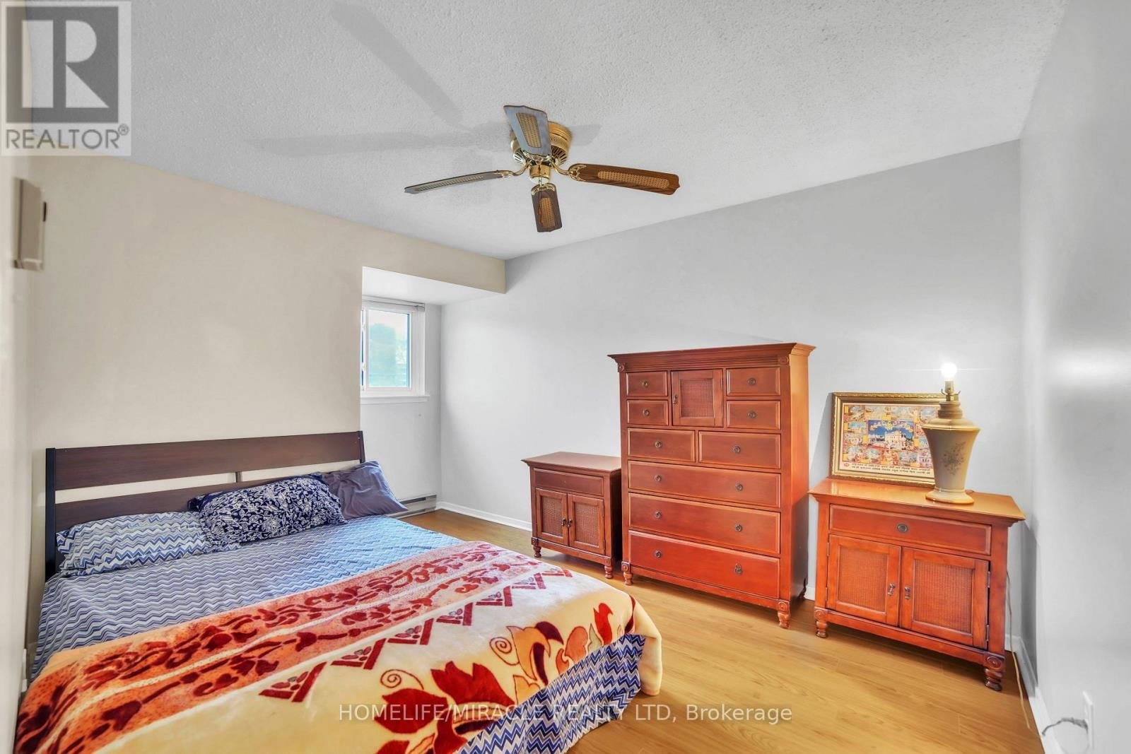22 ROSSET CRESCENT Image 26