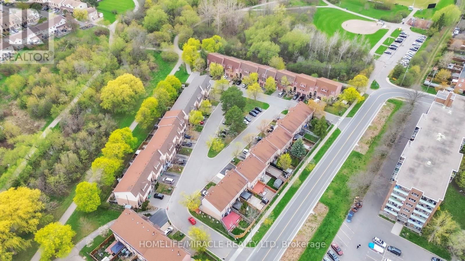 22 ROSSET CRESCENT Image 3