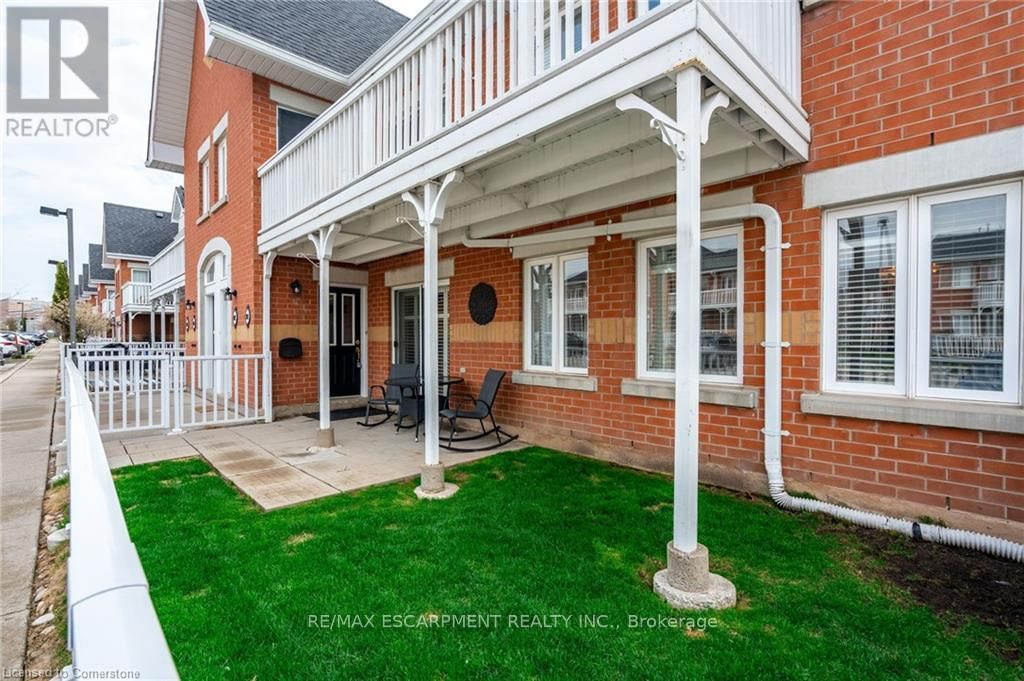 201 - 1701 LAMPMAN AVENUE Image 20