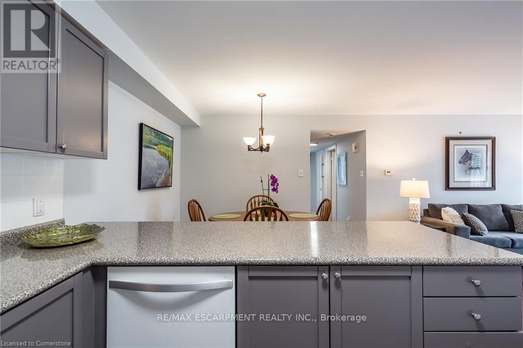 201 - 1701 LAMPMAN AVENUE Image 6