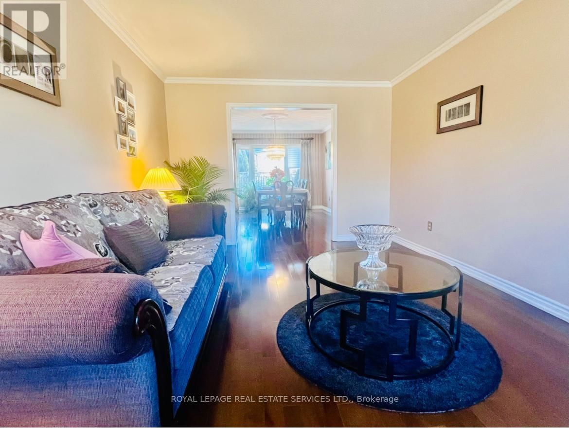 UPPER - 1417 THISTLEDOWN ROAD Image 7