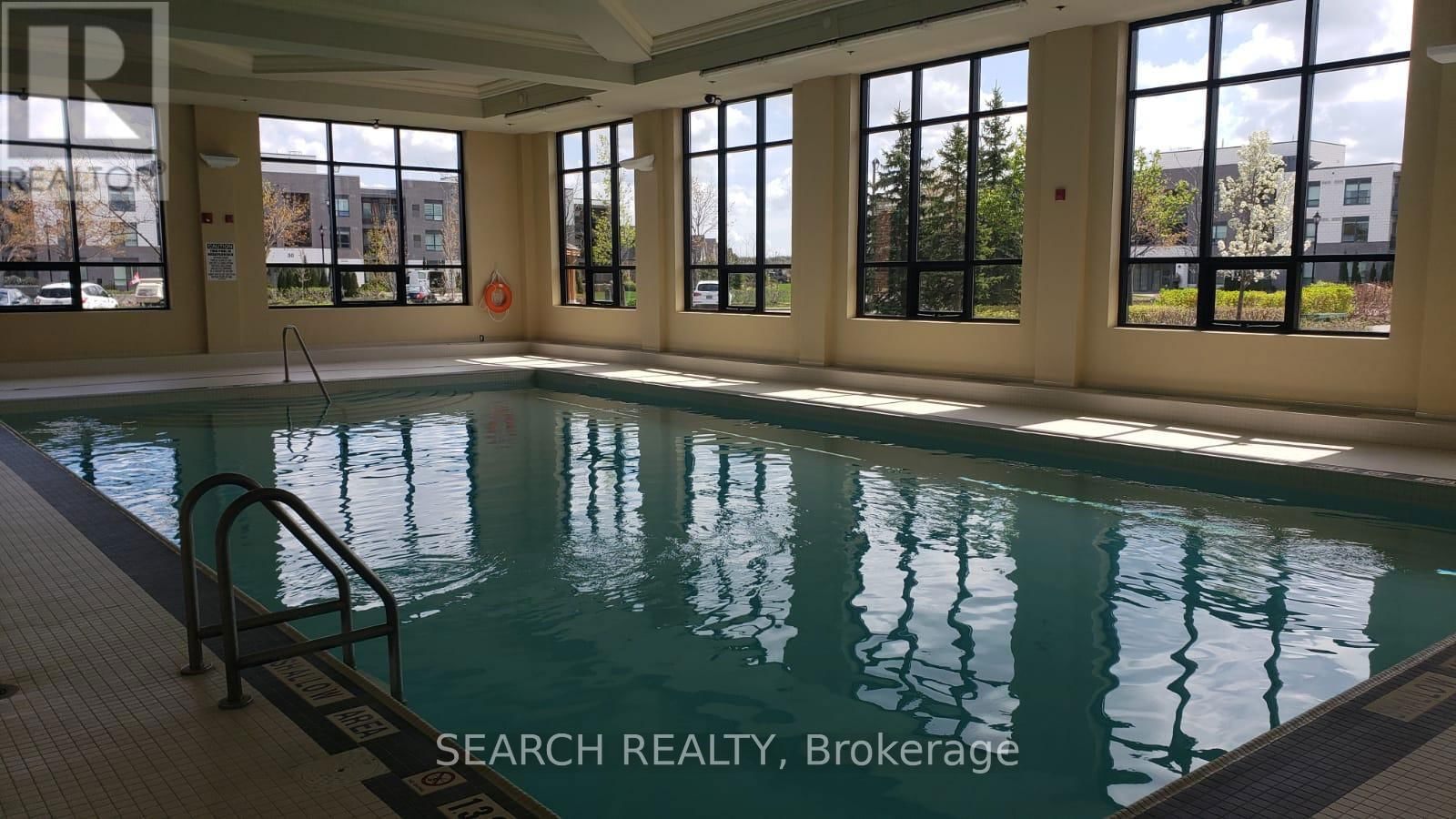 302 - 60 VIA ROSEDALE WAY Image 10