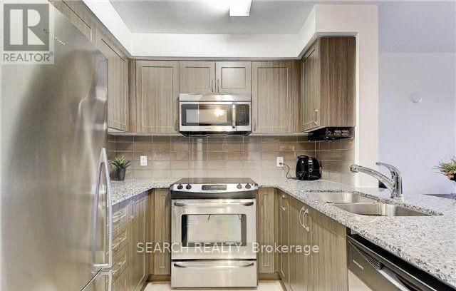 302 - 60 VIA ROSEDALE WAY Image 16