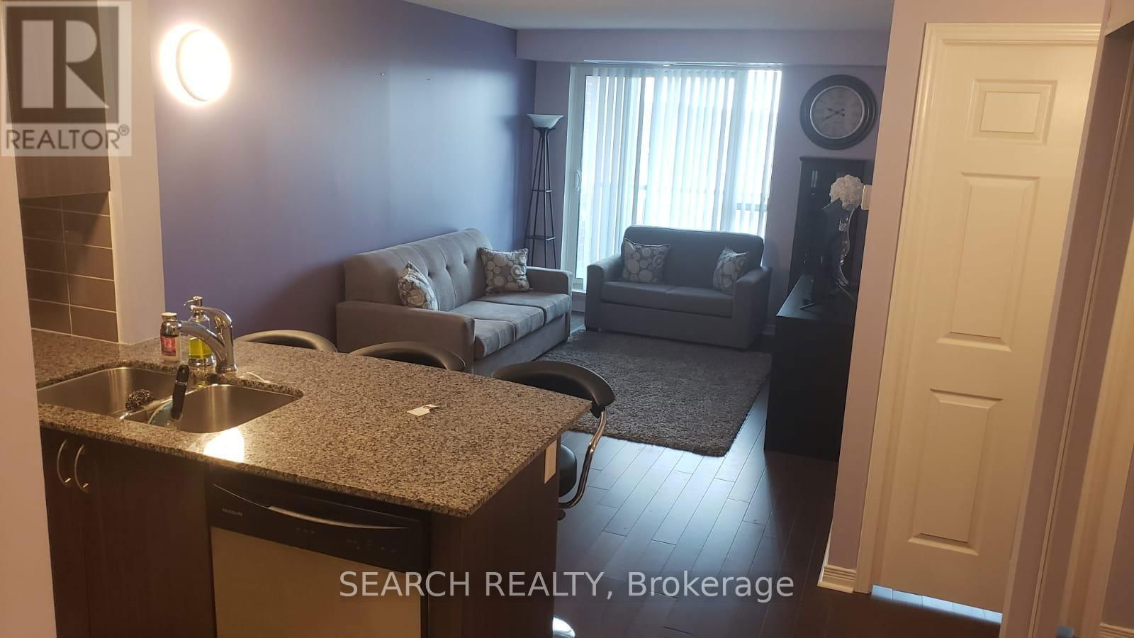302 - 60 VIA ROSEDALE WAY Image 21
