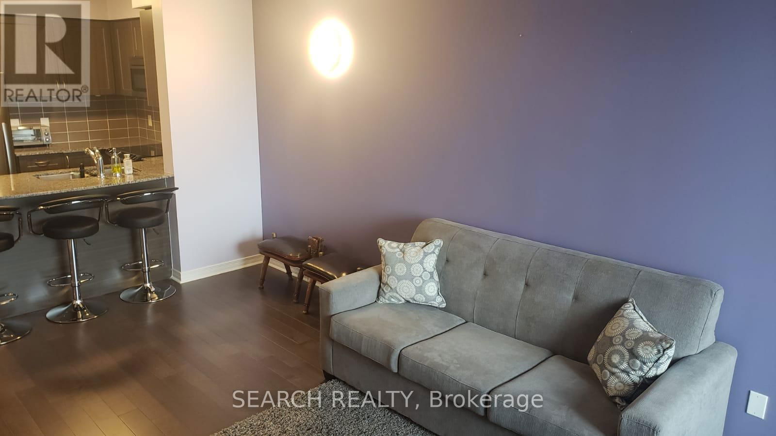 302 - 60 VIA ROSEDALE WAY Image 23