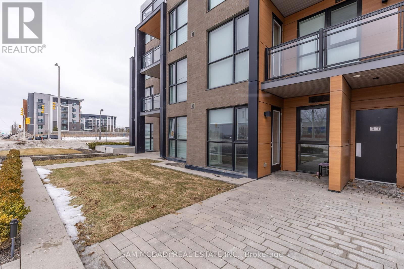 105 - 168 SABINA DRIVE Image 24