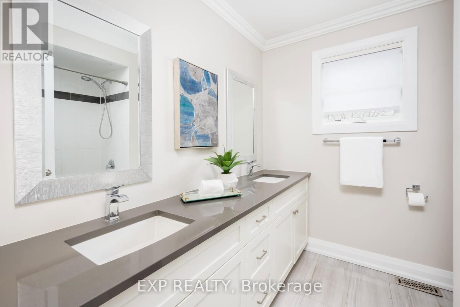 2906 PEACOCK DRIVE Image 32