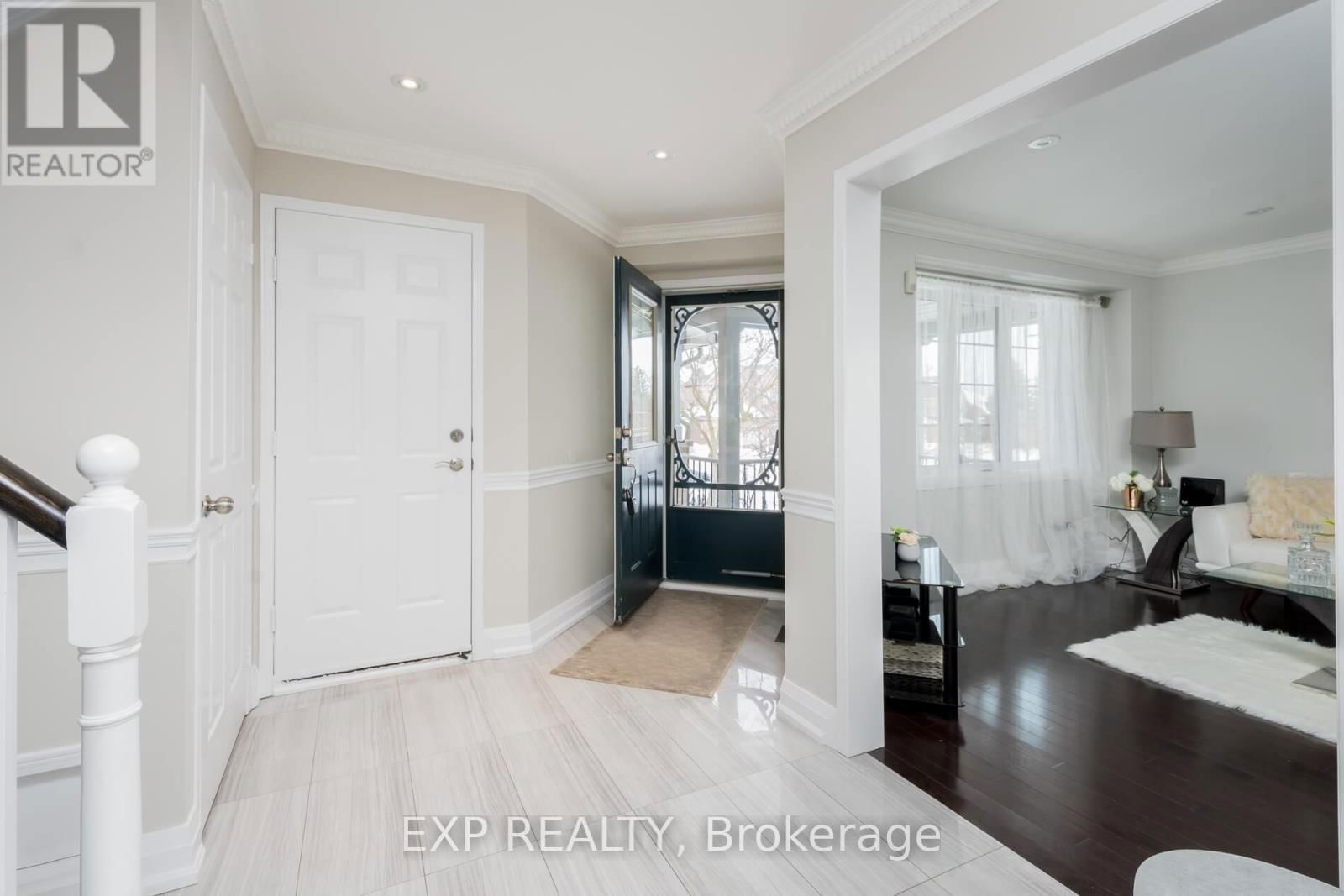 2906 PEACOCK DRIVE Image 4