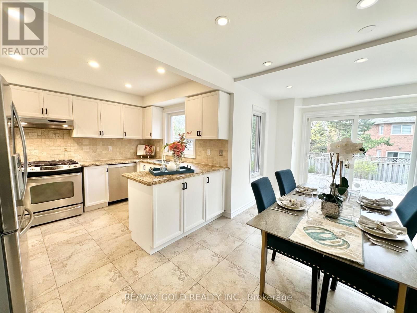 6296 CULMORE CRESCENT Image 18