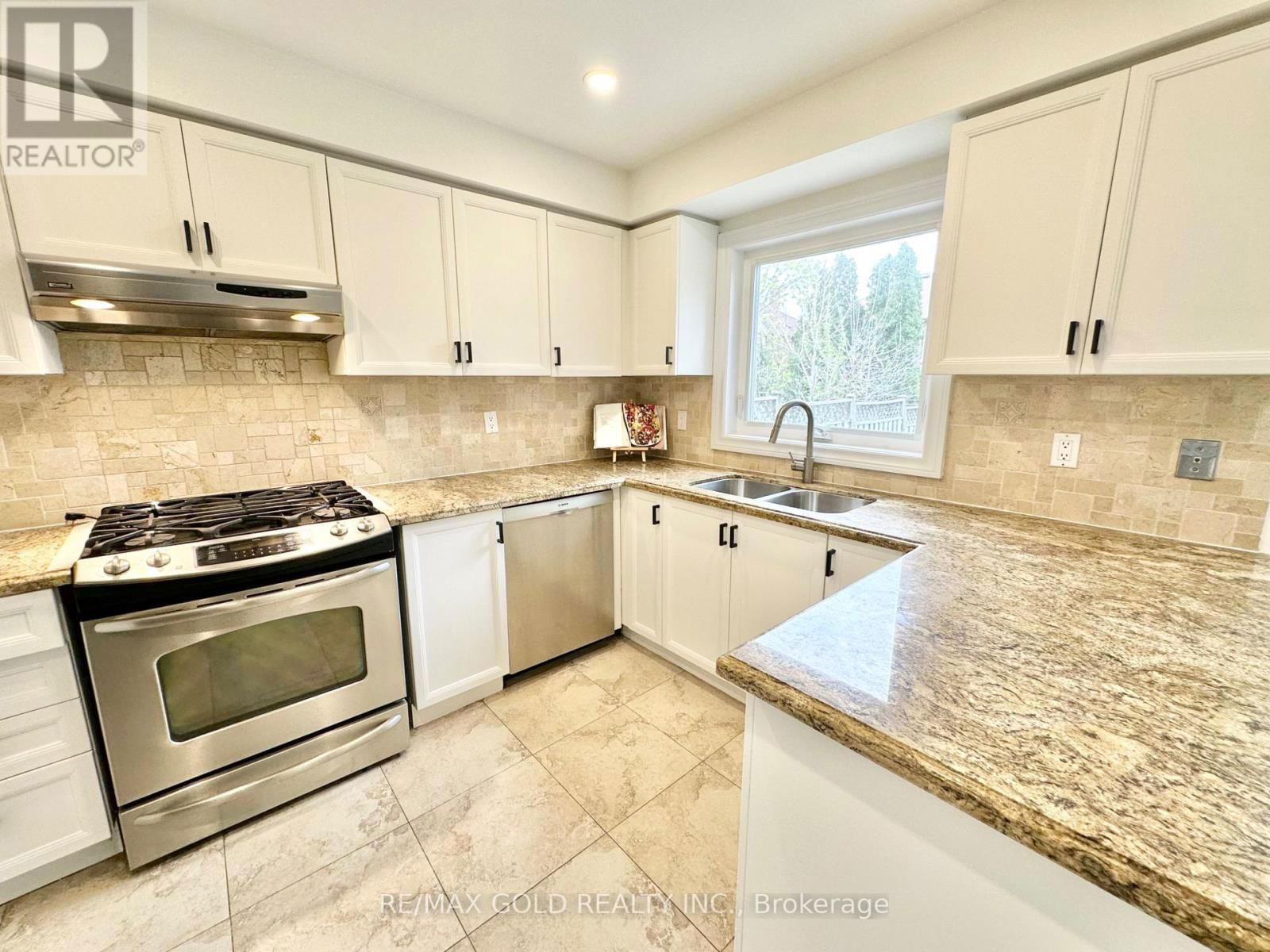 6296 CULMORE CRESCENT Image 25