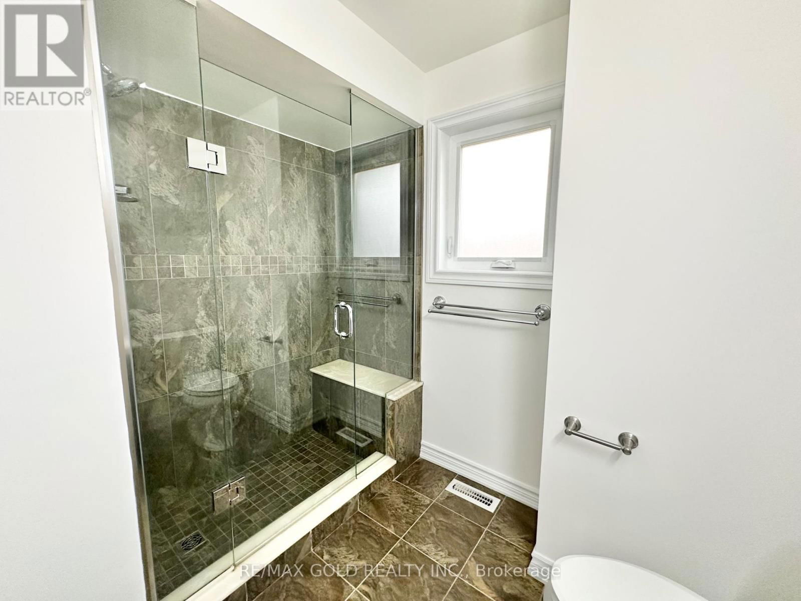 6296 CULMORE CRESCENT Image 35